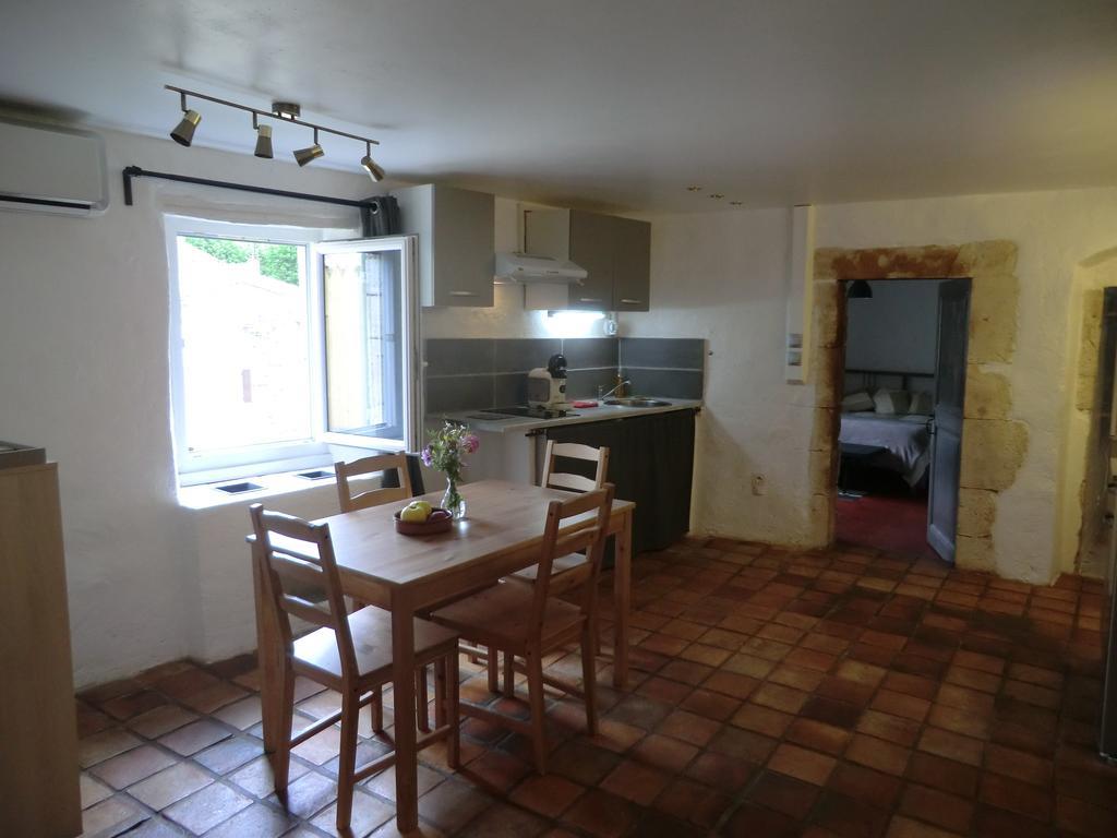 Le Montadou Saint Montan Apartment Екстериор снимка