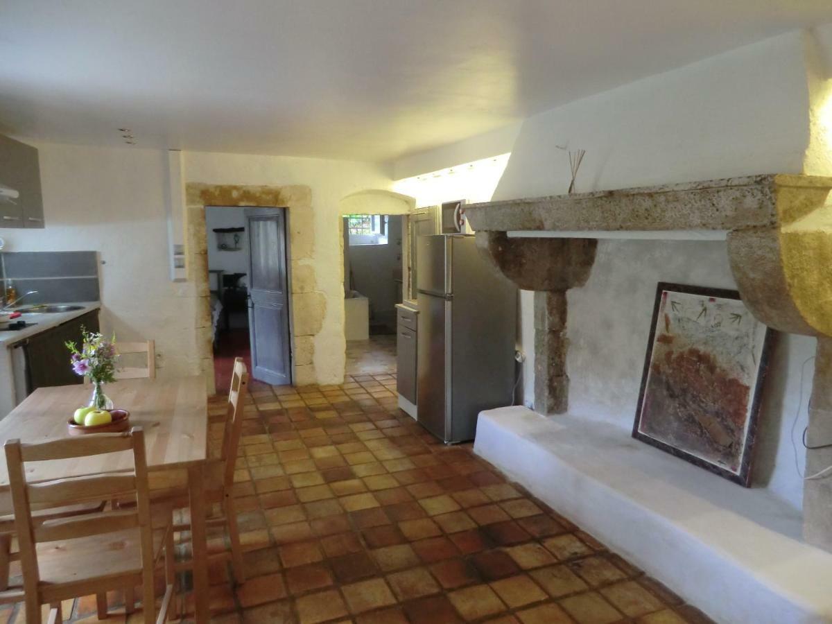 Le Montadou Saint Montan Apartment Екстериор снимка